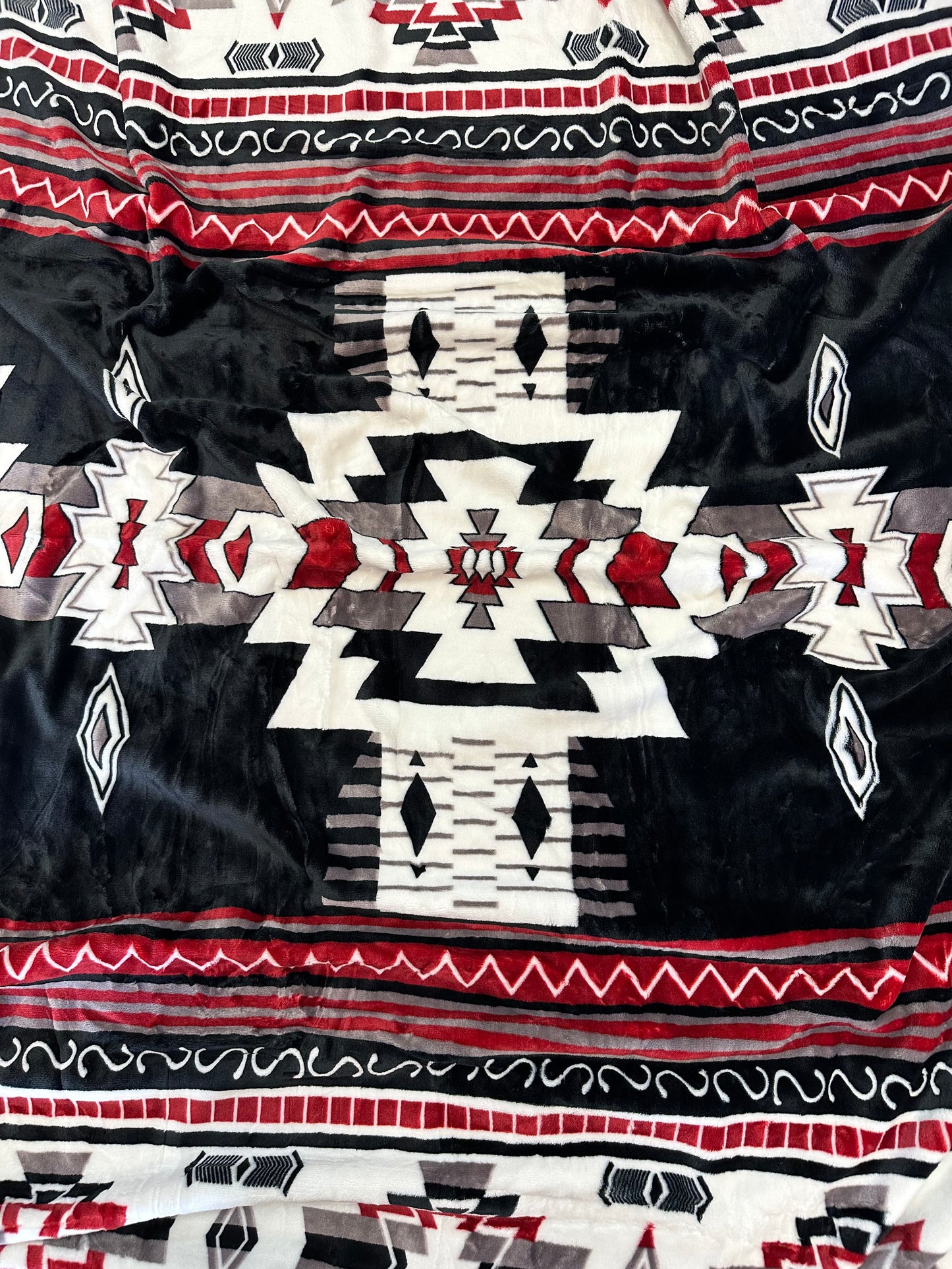 Black & Red Southwest Aztec Twin Size Throw