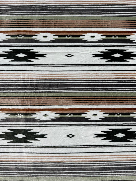 A39 - Gray & Green Southwest Atzec Flannel Blanket