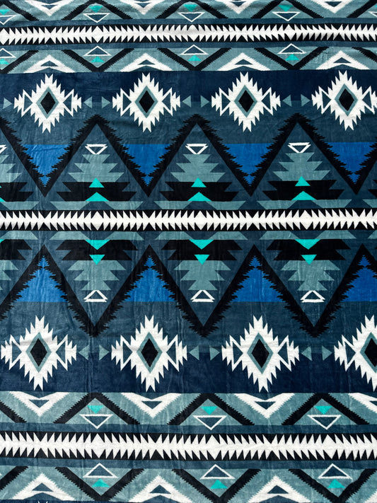 A36 - Navy Southwest Aztec Flannel Blanket