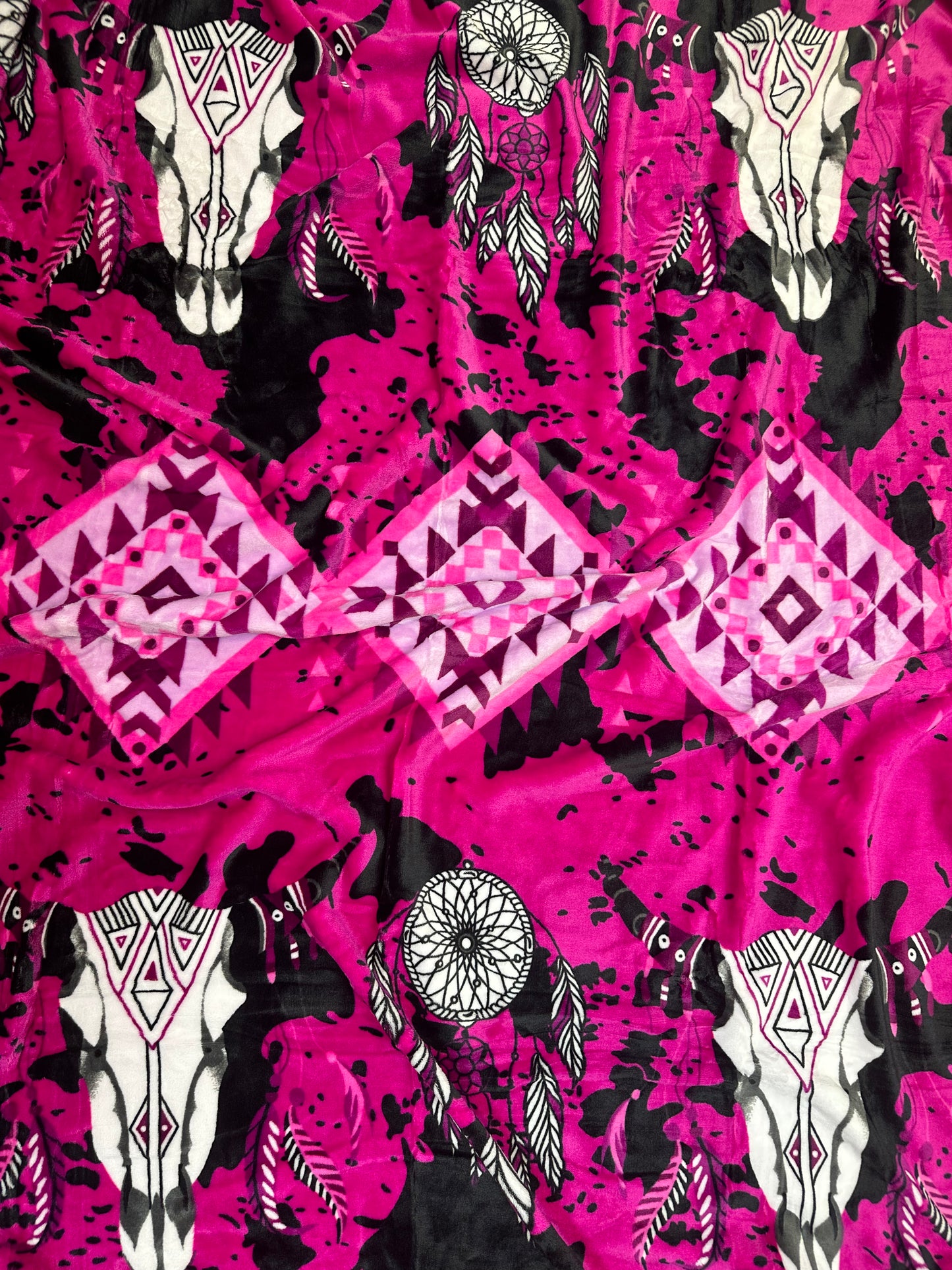 S6 - Hot Pink Southwest Steer Cow Print Flannel Blanket